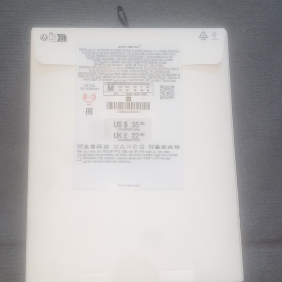 ZARA WOMAN BUST CHARM NECKLACE Long leather cord necklace metal bust charm.NWT - Picture 6 of 7